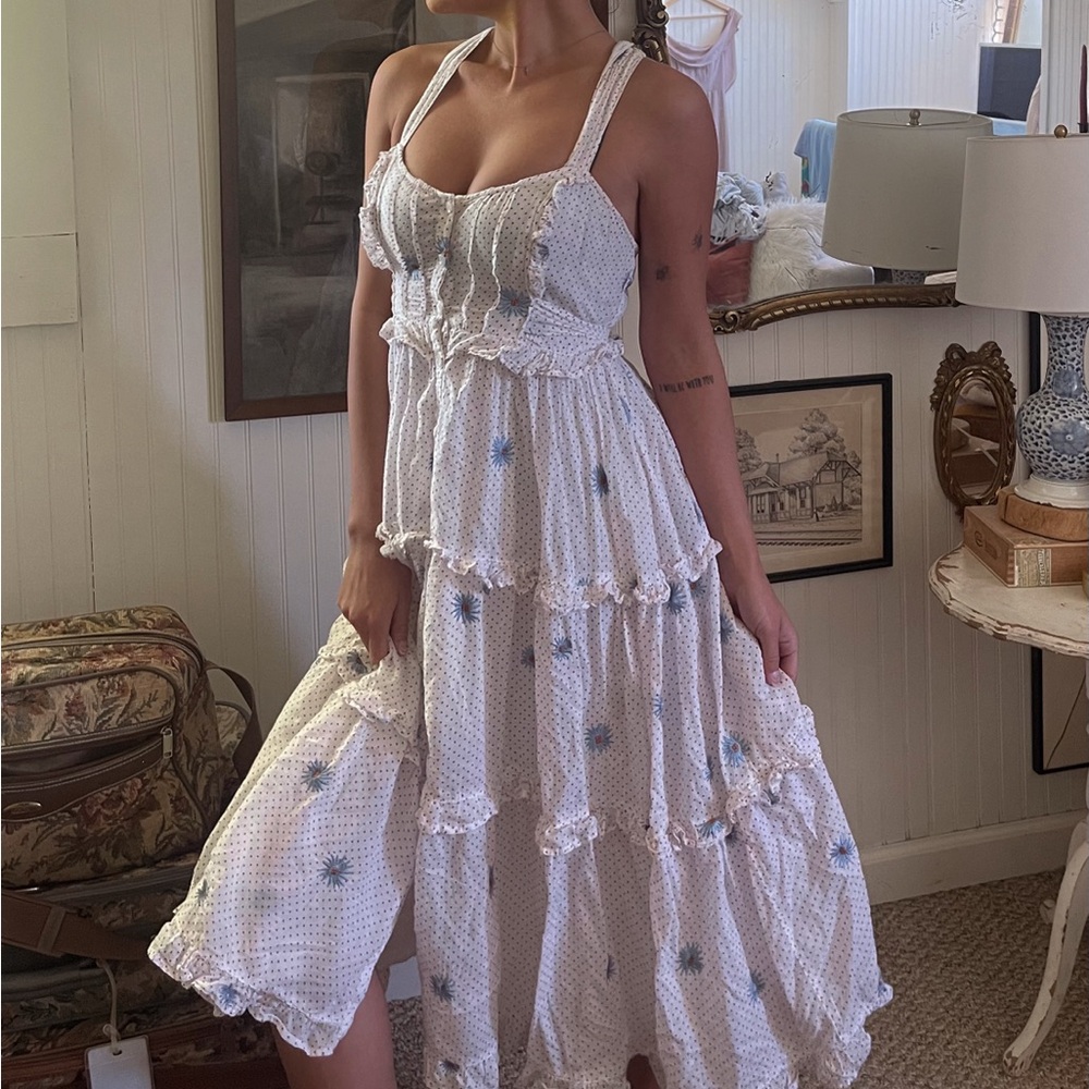 SOLD Free people embroidered daisy midi dress